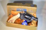 Smith and Wesson Pre 10 M+P2 Inch In Gold Box - 8 of 9