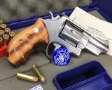 Smith and Wesson 629-1, Three inch Lew Horton Dist. Boxed - 8 of 11