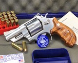 Smith and Wesson 629-1, Three inch Lew Horton Dist. Boxed - 1 of 11