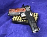 Les Baer Thunder Ranch Custom 1911 - 3 of 12