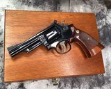 Smith and Wesson model 19-4 Combat Magnum, Cased .357 - 8 of 14