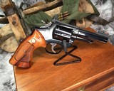 Smith and Wesson model 19-4 Combat Magnum, Cased .357 - 4 of 14