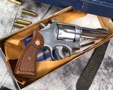 Smith and Wesson model 67, Boxed, .38 Spl. - 17 of 17