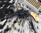 Smith and Wesson model 1903 Hand Ejector, 5 screw, .32, Engraved W/Ivory Grips - 16 of 23