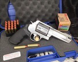 Smith and Wesson 460V Magnum, 5 inch, Boxed - 12 of 15