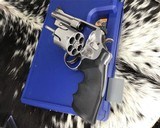 Smith and Wesson model 625 “Mountain Gun” unfired, Boxed - 4 of 21