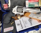 Smith and Wesson 986 Pro Series, 9mm revolver, Boxed - 14 of 16