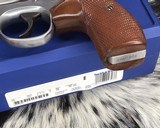 Smith and Wesson 66-4 Combat Magnum, w/Box, 2.5 inch - 4 of 17