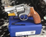 Smith and Wesson 66-4 Combat Magnum, w/Box, 2.5 inch - 5 of 17