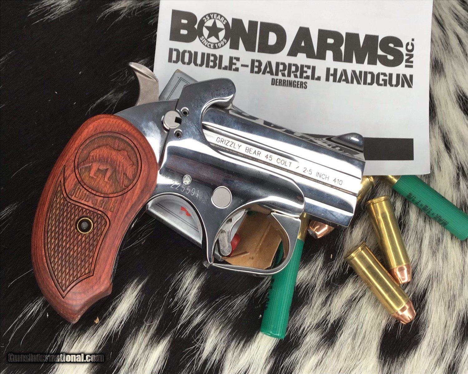 Bond Arms Grizzly 45 (Long) Colt/.410 3in Rosewood Pistol - 2 Rounds