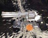 1993 Colt Anaconda, 8 inch, Stainless .44 Magnum, boxed - 10 of 18