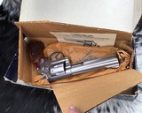 Smith and Wesson model 686-1, 6 inch, Boxed - 16 of 20