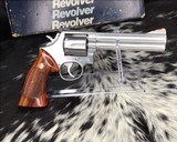 Smith and Wesson model 686-1, 6 inch, Boxed - 19 of 20
