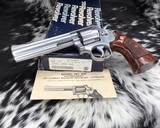 Smith and Wesson model 686-1, 6 inch, Boxed - 11 of 20