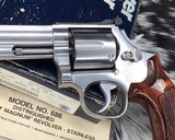 Smith and Wesson model 686-1, 6 inch, Boxed - 10 of 20