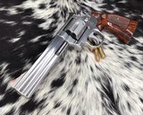 Smith and Wesson model 686-1, 6 inch, Boxed - 7 of 20