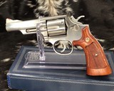 Smith and Wesson 66-2, 3-Ts, Boxed - 1 of 20