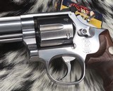 Smith and Wesson 617-1 , Six inch, LNIB, Boxed n Pretty - 12 of 18