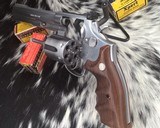 Smith and Wesson 617-1 , Six inch, LNIB, Boxed n Pretty - 4 of 18