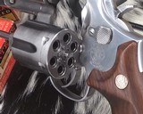 Smith and Wesson 617-1 , Six inch, LNIB, Boxed n Pretty - 14 of 18