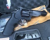 Smith and Wesson Performance Center M&P R8 NIB - 1 of 11