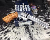 Smith and Wesson 648 No-Dash, 6 inch, Finger groove Combat grips, .22 Magnum LNIB - 2 of 18