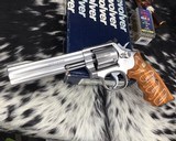 Smith and Wesson 648 No-Dash, 6 inch, Finger groove Combat grips, .22 Magnum LNIB - 7 of 18