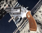 Smith and Wesson Stainless Combat Magnum 66-3 ,Boxed, 2.5 Inch, .357 Magnum - 16 of 20