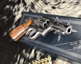 Smith and Wesson M+P Heavy Barrel Stainless Revolver, Model 65-3 , 3 inch ,.357 Magnum - 20 of 22