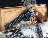 Smith and Wesson model 25-2 , Model of 1955. LNIB. 45 acp. - 7 of 15