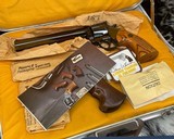 Dan Wesson Arms Revolver Mod. 15-2 VH,.38/.357 4 Barrel Cased Set, 2.5”, 4”,6”,8”, Vented Rib ,Bright Blued Finish,Unfired in Cased Set - 8 of 11