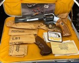 Dan Wesson Arms Revolver Mod. 15-2 VH,.38/.357 4 Barrel Cased Set, 2.5”, 4”,6”,8”, Vented Rib ,Bright Blued Finish,Unfired in Cased Set - 6 of 11
