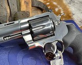 New Colt Stainless Anaconda, .44 Magnum , 6 inch. NIB - 9 of 18
