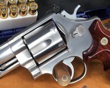 Smith and Wesson 629-1, 3 inch, Lew Horton Special Edition .44 Magnum - 12 of 13