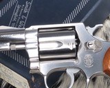 Smith and Wesson model 60: The .38 Chiefs Special Stainless, boxed - 4 of 13