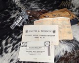 Smith and Wesson model 60 No-dash ,Stainless Chiefs Special, boxed - 4 of 19