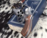 Smith and Wesson model 60 No-dash ,Stainless Chiefs Special, boxed - 16 of 19