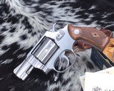Smith and Wesson model 60 No-dash ,Stainless Chiefs Special, boxed - 3 of 19