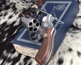 Smith and Wesson model 60 No-dash ,Stainless Chiefs Special, boxed - 5 of 19
