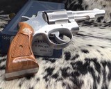 Smith and Wesson 64 No-dash, The .38 Military & Police Stainless ,boxed - 9 of 12
