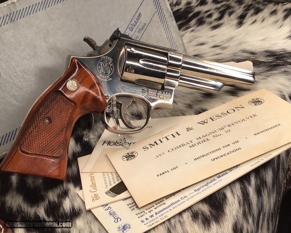 Smith & Wesson 19-4, The .357 Combat Magnum, Nickel, boxed for sale