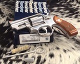 Smith & Wesson 66-2 , .357 Combat Magnum Stainless. 2.5 Inch ,boxed - 6 of 11