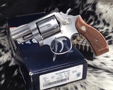 Smith & Wesson 66-2 , .357 Combat Magnum Stainless. 2.5 Inch ,boxed - 1 of 11