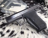 H&K P7 PSP W/Manual - 7 of 12