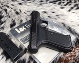 H&K P7 PSP W/Manual - 3 of 12