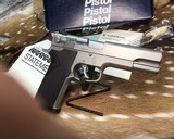 Smith & Wesson model 1006, 10mm Stainless LNIB - 11 of 20