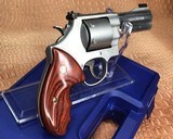 Lew Horton Smith & Wesson 610, 3 inch, 10 MM Revolver W/ Box - 16 of 18