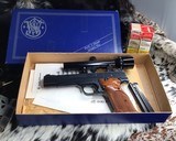 1981 Smith & Wesson model 41, .22 LR Target Pistol, Scoped W/ Box, 2 mags, Trades Welcome! - 8 of 24