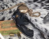 Harrington & Richardson Vest Pocket Safety Hammer .32 Revolver - 4 of 18