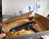 LNIB Smith & Wesson model 41, .22 LR, 7 inch - 12 of 18